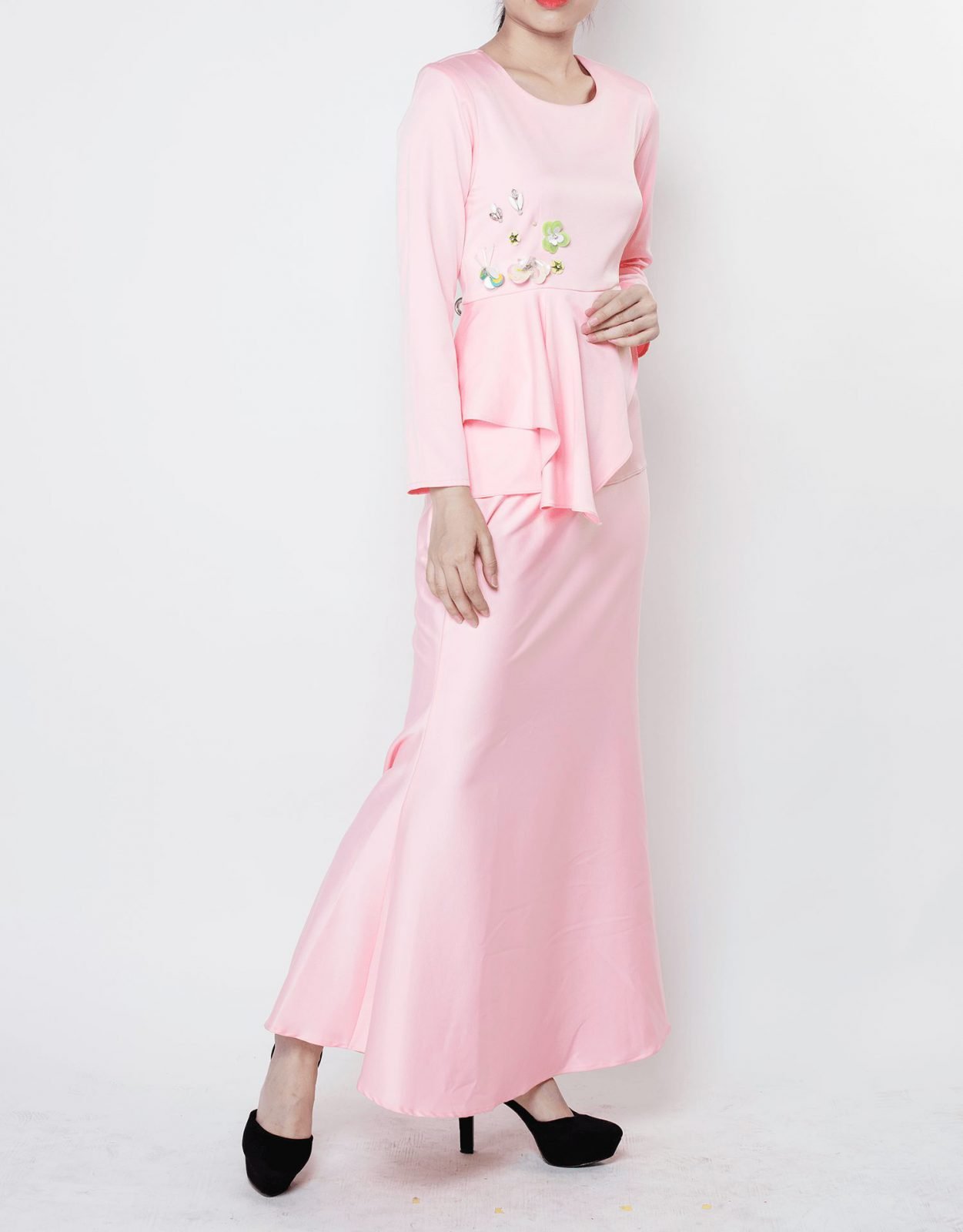 Italy Crepe Floral Beaded Kurung Set